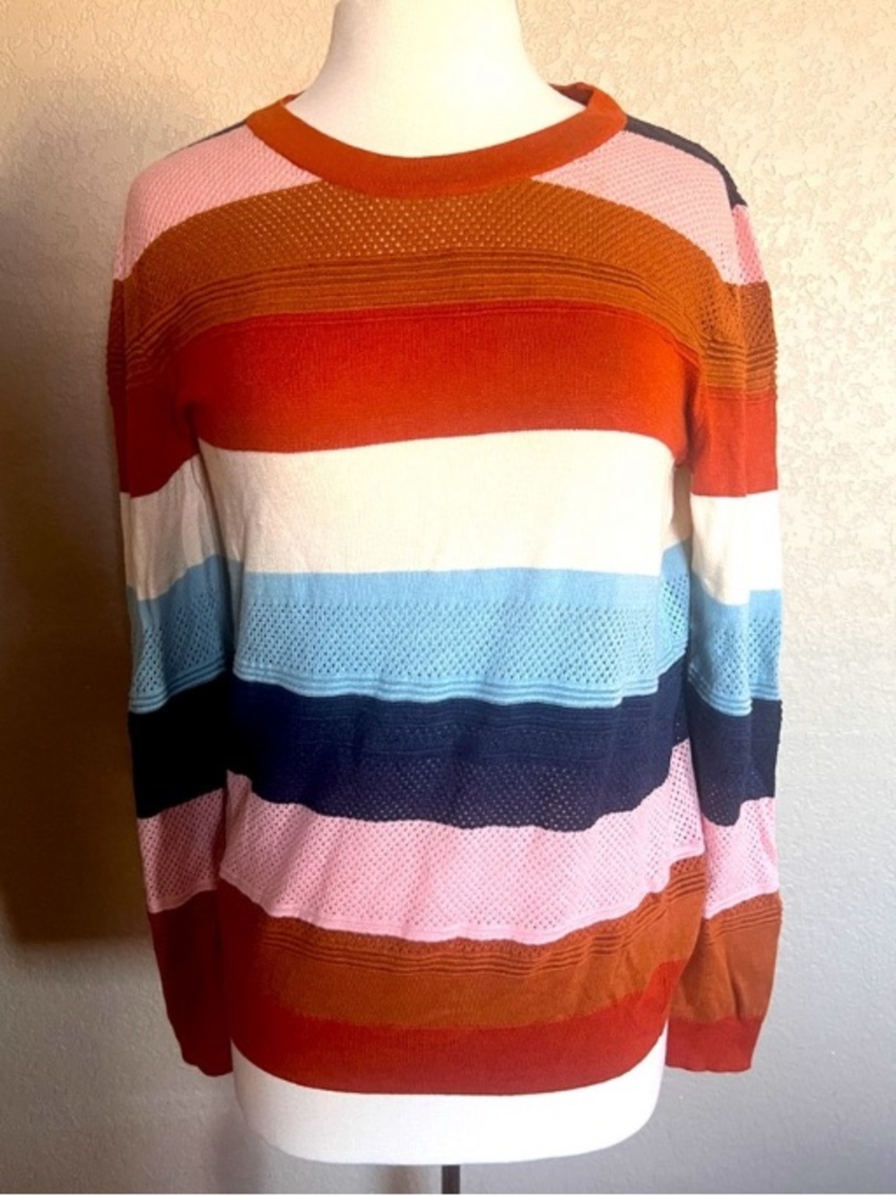 $30 spruce and market sweater. Like new. Multi-Color